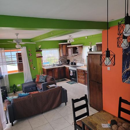 Garfields Hiddengem Villa Soufrière Buitenkant foto